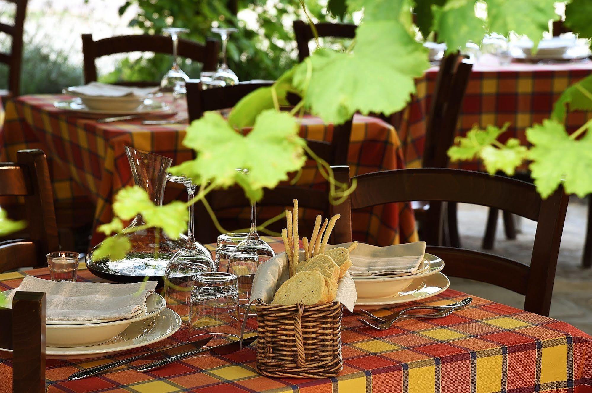 Agriturismo San Martino Clavesana Ngoại thất bức ảnh